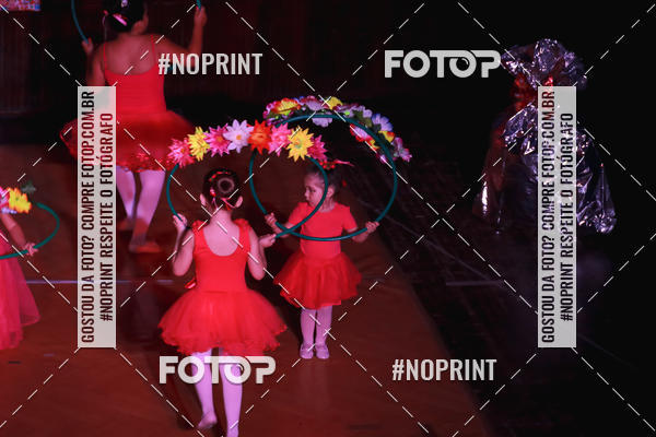 Buy your photos of the eventEspetculo de Ballet O Quebra Nozes - Cine Opera Porto Uniao on Fotop