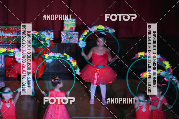 Buy your photos of the eventEspetculo de Ballet O Quebra Nozes - Cine Opera Porto Uniao on Fotop