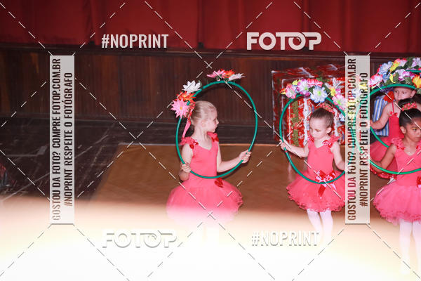 Buy your photos of the eventEspetculo de Ballet O Quebra Nozes - Cine Opera Porto Uniao on Fotop
