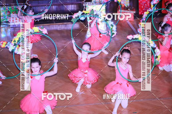 Buy your photos of the eventEspetculo de Ballet O Quebra Nozes - Cine Opera Porto Uniao on Fotop