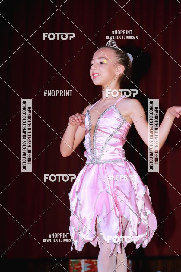 Buy your photos of the eventEspetculo de Ballet O Quebra Nozes - Cine Opera Porto Uniao on Fotop