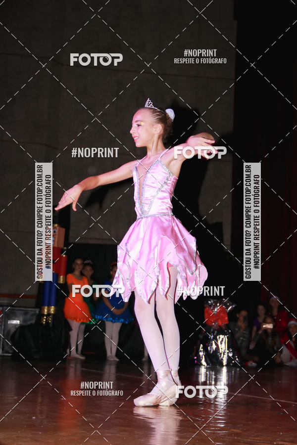 Buy your photos of the eventEspetculo de Ballet O Quebra Nozes - Cine Opera Porto Uniao on Fotop