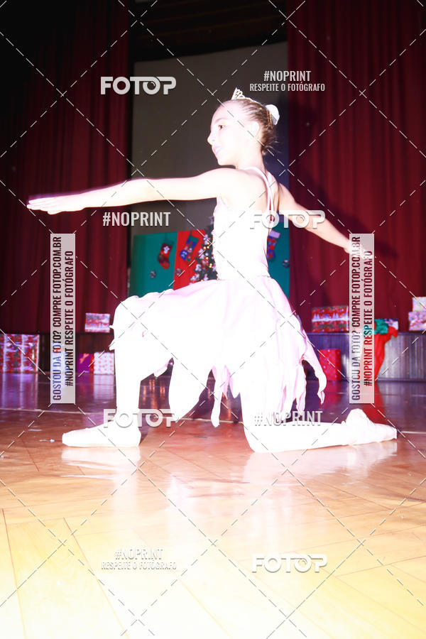 Buy your photos of the eventEspetculo de Ballet O Quebra Nozes - Cine Opera Porto Uniao on Fotop