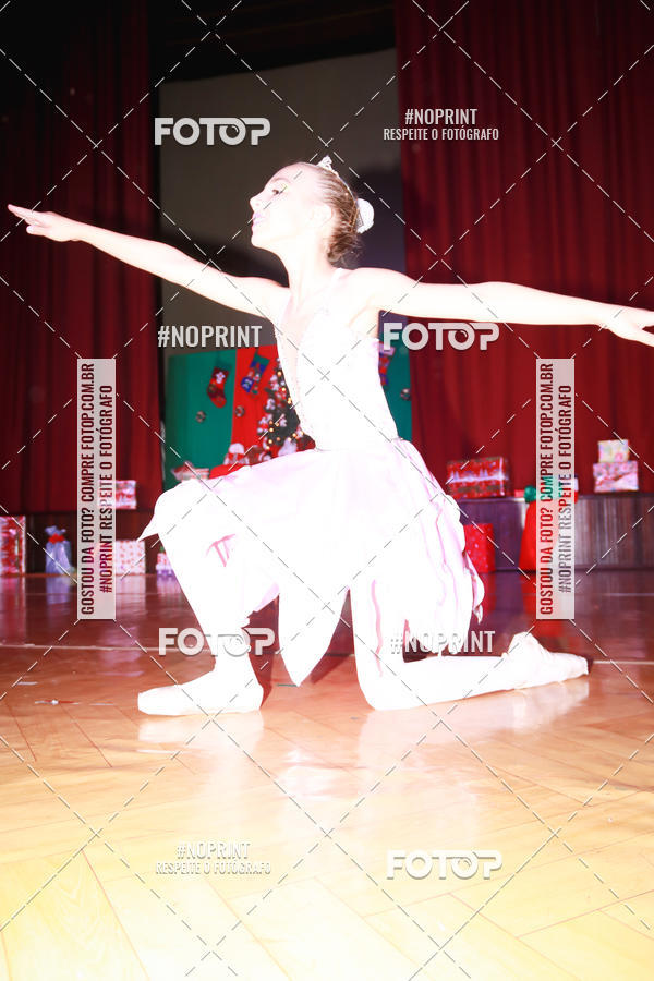 Buy your photos of the eventEspetculo de Ballet O Quebra Nozes - Cine Opera Porto Uniao on Fotop