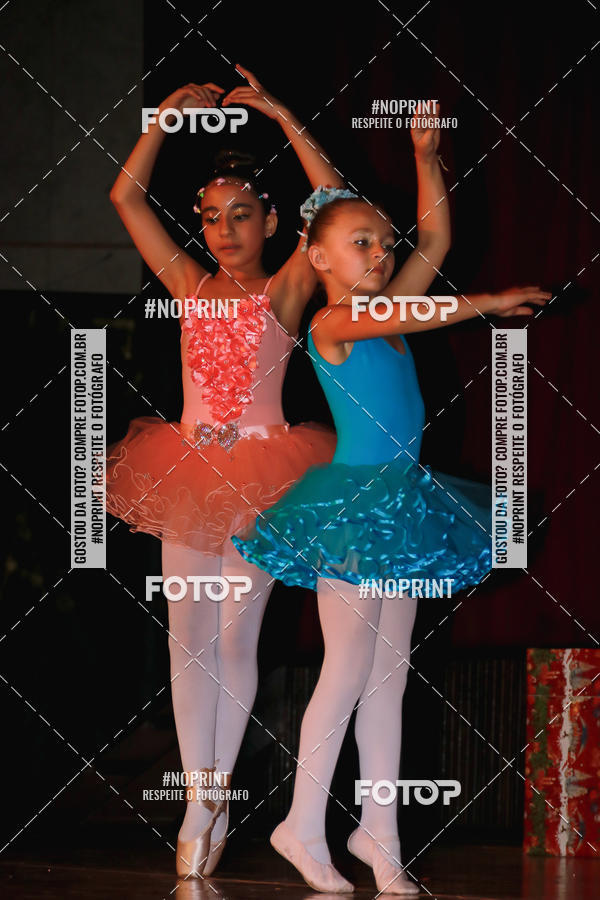 Buy your photos of the eventEspetculo de Ballet O Quebra Nozes - Cine Opera Porto Uniao on Fotop