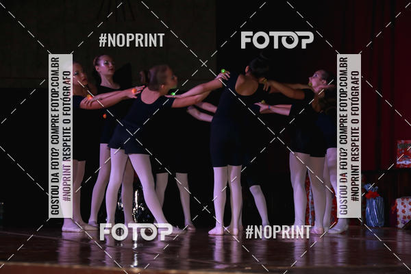 Buy your photos of the eventEspetculo de Ballet O Quebra Nozes - Cine Opera Porto Uniao on Fotop