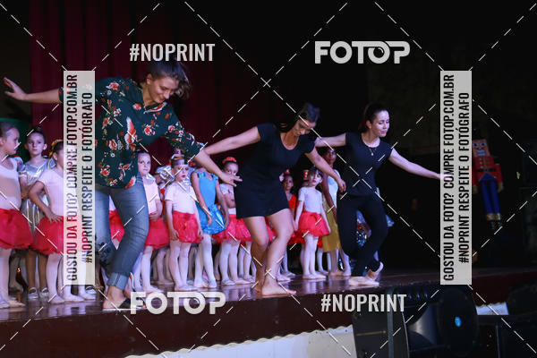 Buy your photos of the eventEspetculo de Ballet O Quebra Nozes - Cine Opera Porto Uniao on Fotop