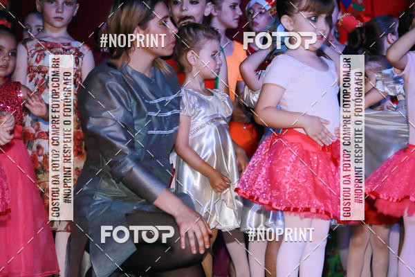 Buy your photos of the eventEspetculo de Ballet O Quebra Nozes - Cine Opera Porto Uniao on Fotop