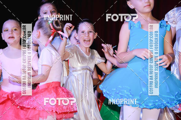 Buy your photos of the eventEspetculo de Ballet O Quebra Nozes - Cine Opera Porto Uniao on Fotop