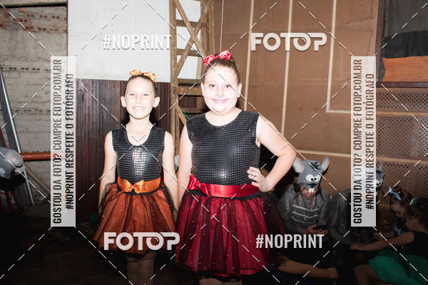 Buy your photos of the eventEspetculo de Ballet O Quebra Nozes - Cine Opera Porto Uniao on Fotop