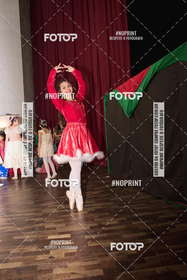 Buy your photos of the eventEspetculo de Ballet O Quebra Nozes - Cine Opera Porto Uniao on Fotop