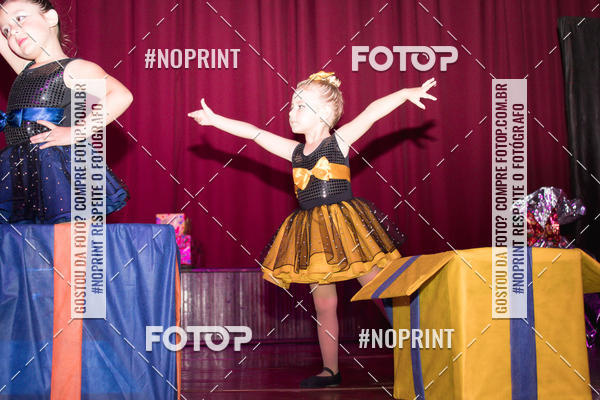 Buy your photos of the eventEspetculo de Ballet O Quebra Nozes - Cine Opera Porto Uniao on Fotop