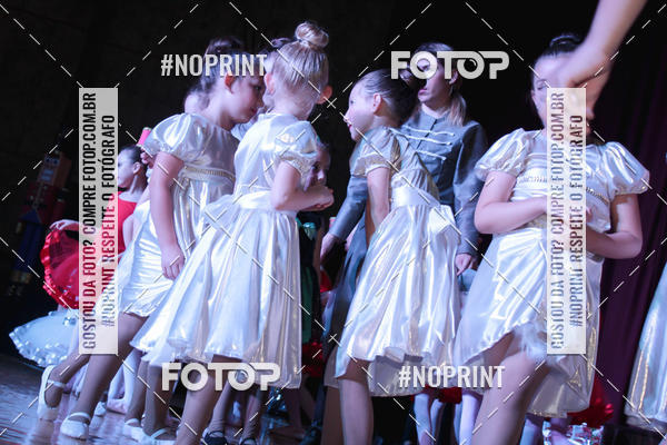 Buy your photos of the eventEspetculo de Ballet O Quebra Nozes - Cine Opera Porto Uniao on Fotop