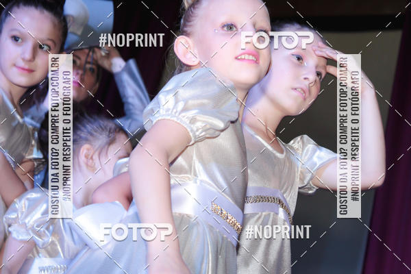 Buy your photos of the eventEspetculo de Ballet O Quebra Nozes - Cine Opera Porto Uniao on Fotop