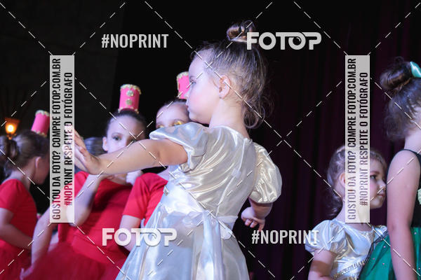 Buy your photos of the eventEspetculo de Ballet O Quebra Nozes - Cine Opera Porto Uniao on Fotop