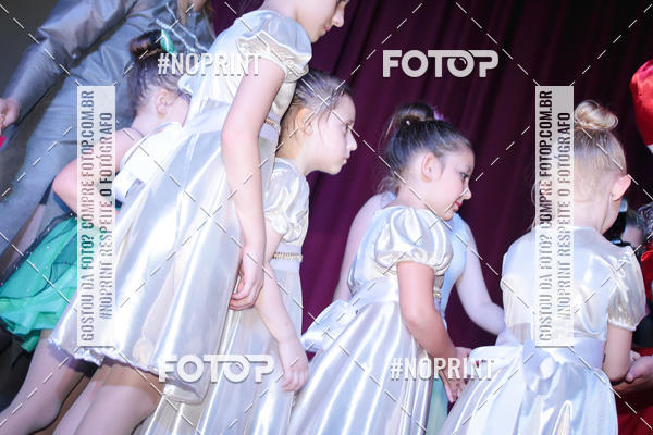 Buy your photos of the eventEspetculo de Ballet O Quebra Nozes - Cine Opera Porto Uniao on Fotop