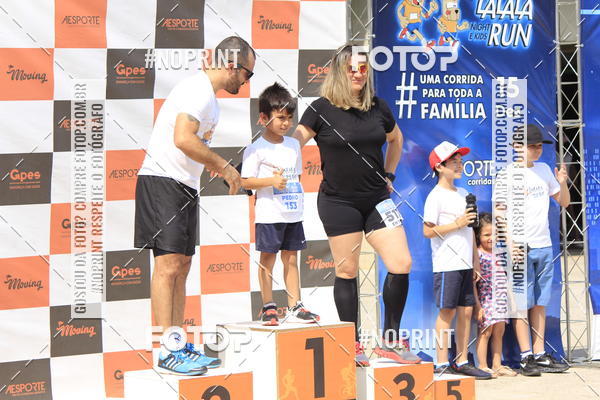 Buy your photos of the eventLaLaLa Night Run e LaLaLa Kids Run on Fotop