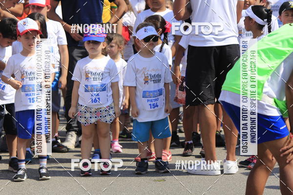 Buy your photos of the eventLaLaLa Night Run e LaLaLa Kids Run on Fotop