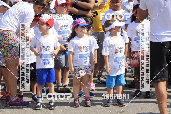 Buy your photos of the eventLaLaLa Night Run e LaLaLa Kids Run on Fotop