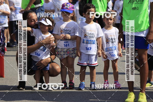 Buy your photos of the eventLaLaLa Night Run e LaLaLa Kids Run on Fotop