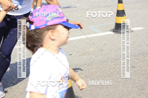 Buy your photos of the eventLaLaLa Night Run e LaLaLa Kids Run on Fotop
