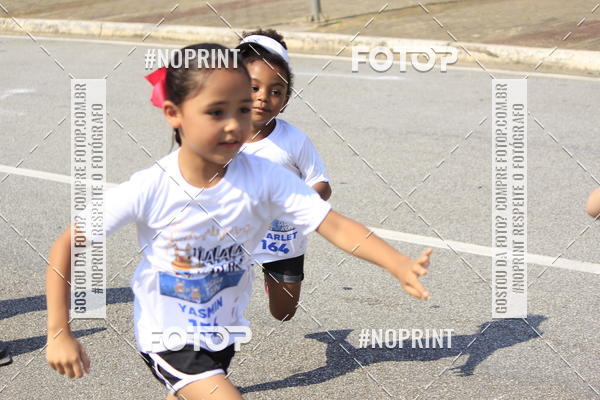 Buy your photos of the eventLaLaLa Night Run e LaLaLa Kids Run on Fotop