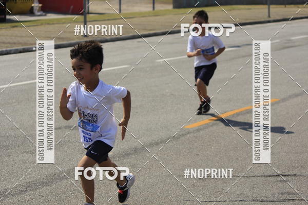 Buy your photos of the eventLaLaLa Night Run e LaLaLa Kids Run on Fotop