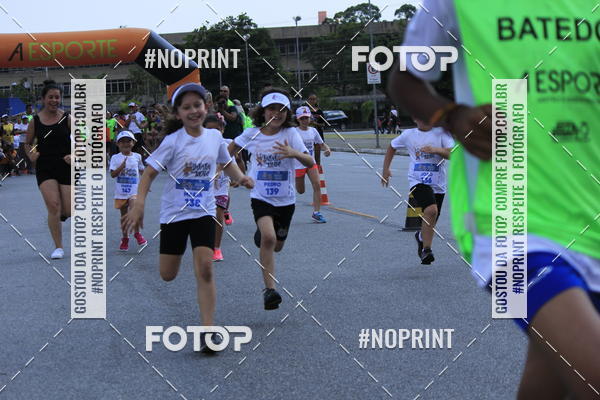 Buy your photos of the eventLaLaLa Night Run e LaLaLa Kids Run on Fotop