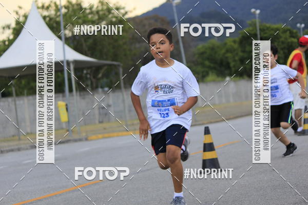 Buy your photos of the eventLaLaLa Night Run e LaLaLa Kids Run on Fotop