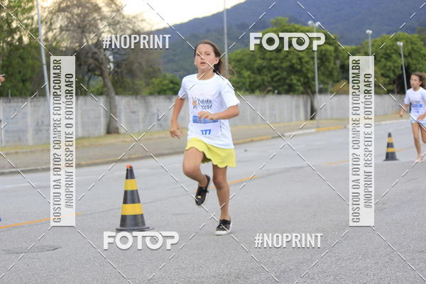 Buy your photos of the eventLaLaLa Night Run e LaLaLa Kids Run on Fotop