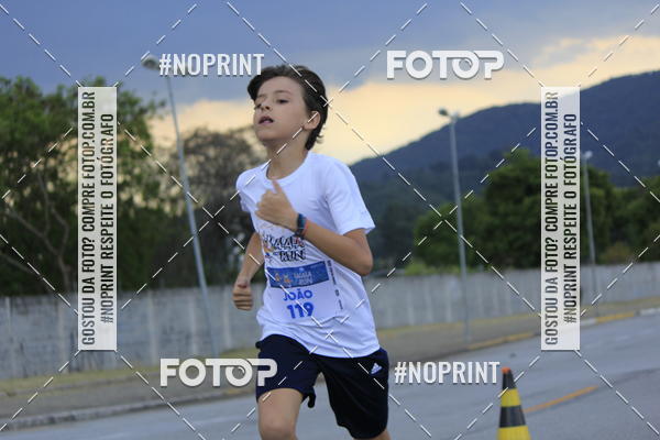 Buy your photos of the eventLaLaLa Night Run e LaLaLa Kids Run on Fotop