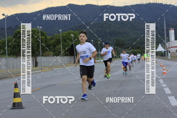 Buy your photos of the eventLaLaLa Night Run e LaLaLa Kids Run on Fotop