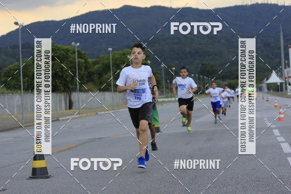 Buy your photos of the eventLaLaLa Night Run e LaLaLa Kids Run on Fotop