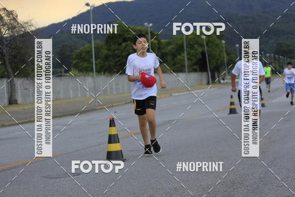 Buy your photos of the eventLaLaLa Night Run e LaLaLa Kids Run on Fotop