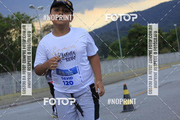 Buy your photos of the eventLaLaLa Night Run e LaLaLa Kids Run on Fotop