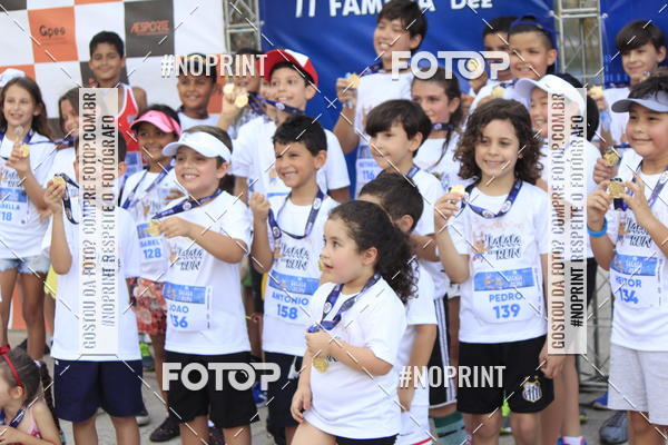 Buy your photos of the eventLaLaLa Night Run e LaLaLa Kids Run on Fotop
