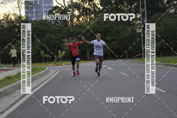 Buy your photos of the eventLaLaLa Night Run e LaLaLa Kids Run on Fotop