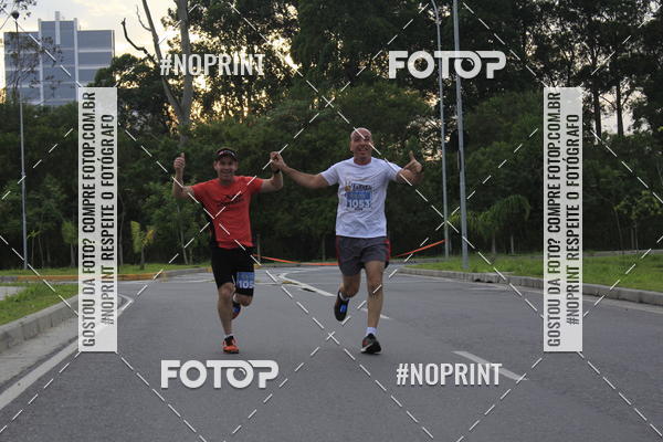 Buy your photos of the eventLaLaLa Night Run e LaLaLa Kids Run on Fotop