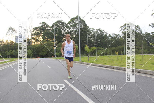 Buy your photos of the eventLaLaLa Night Run e LaLaLa Kids Run on Fotop