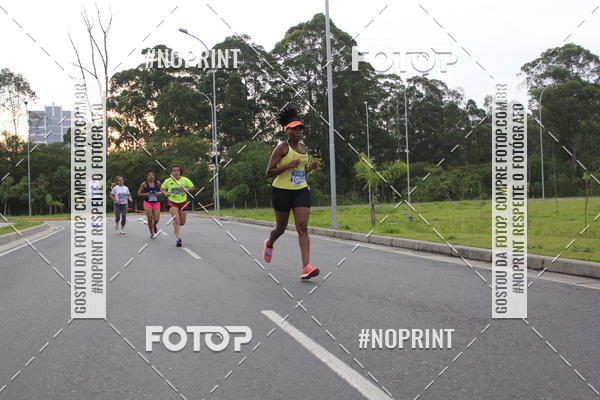 Buy your photos of the eventLaLaLa Night Run e LaLaLa Kids Run on Fotop