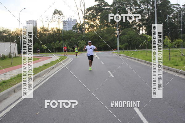 Buy your photos of the eventLaLaLa Night Run e LaLaLa Kids Run on Fotop