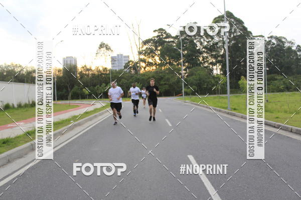 Buy your photos of the eventLaLaLa Night Run e LaLaLa Kids Run on Fotop