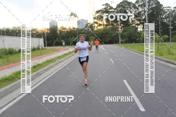 Buy your photos of the eventLaLaLa Night Run e LaLaLa Kids Run on Fotop