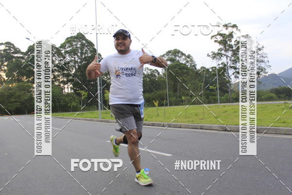 Buy your photos of the eventLaLaLa Night Run e LaLaLa Kids Run on Fotop