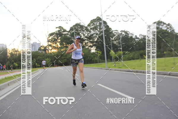 Buy your photos of the eventLaLaLa Night Run e LaLaLa Kids Run on Fotop