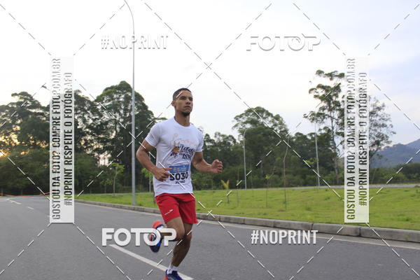 Buy your photos of the eventLaLaLa Night Run e LaLaLa Kids Run on Fotop