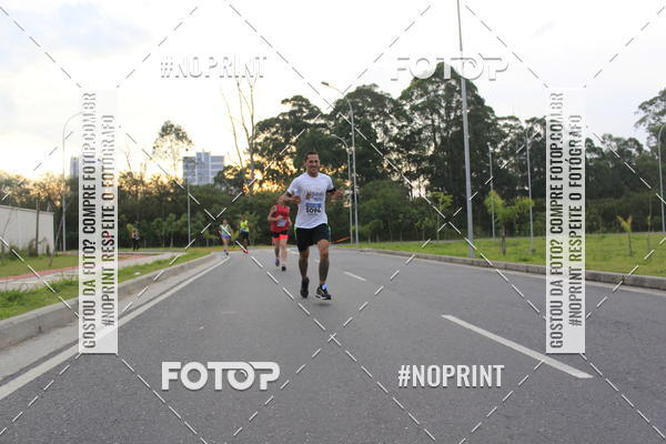 Buy your photos of the eventLaLaLa Night Run e LaLaLa Kids Run on Fotop