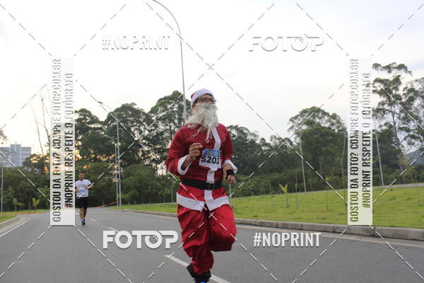 Buy your photos of the eventLaLaLa Night Run e LaLaLa Kids Run on Fotop