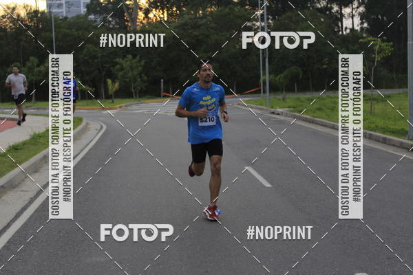 Buy your photos of the eventLaLaLa Night Run e LaLaLa Kids Run on Fotop