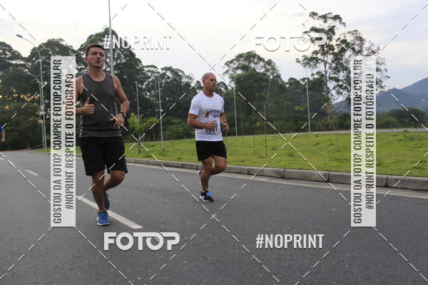 Buy your photos of the eventLaLaLa Night Run e LaLaLa Kids Run on Fotop